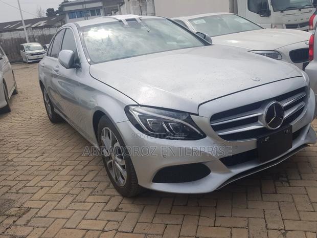 Pre-Owned 2016 Mercedes-Benz C200 Silver Luxury Saloon