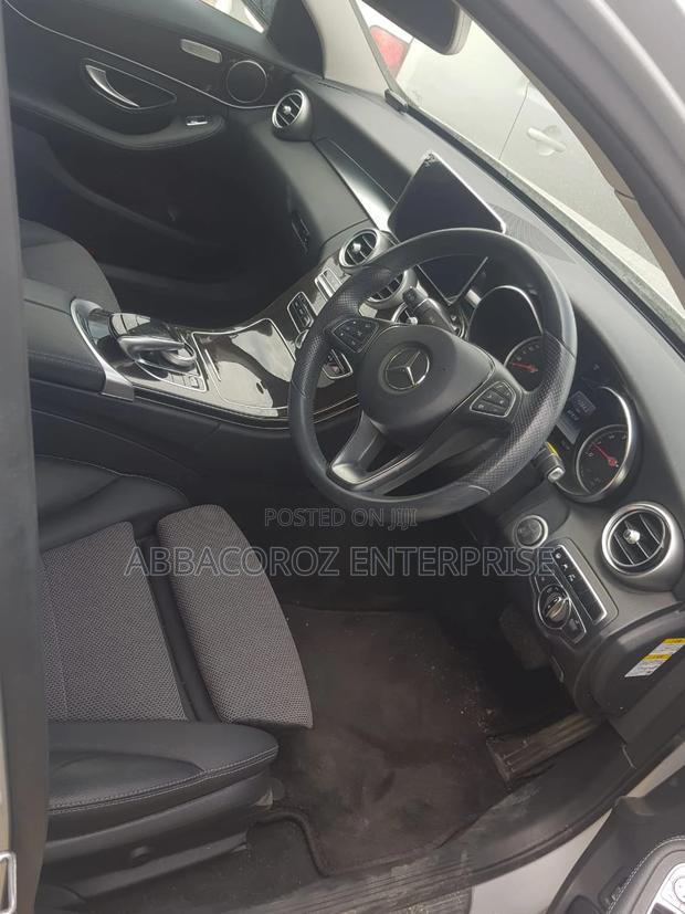Pre-Owned 2016 Mercedes-Benz C200 Silver Luxury Saloon