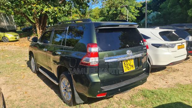 2015 Toyota Prado Green Land Cruiser - Eco-Friendly Adventure