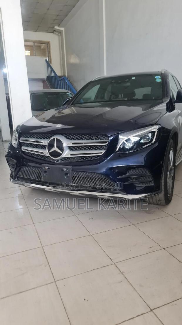 2017 Mercedes-Benz GLC-Class Blue Edition: Elegant Luxury SUV