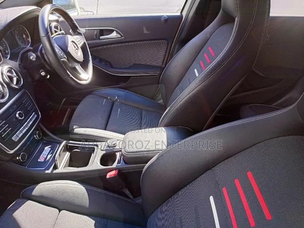 Pearl-Coated 2017 Mercedes-Benz A-Class: Compact Luxury Sedan