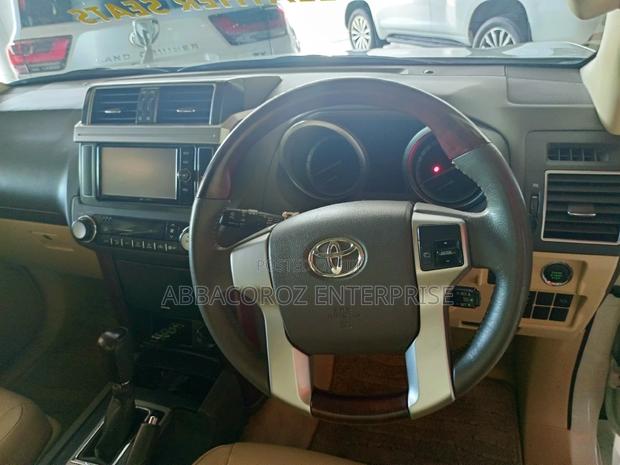 Used 2016 Toyota Land Cruiser Prado 2.7 VVT-i - Pearl Color