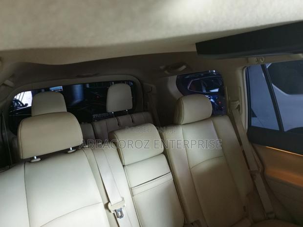 Used 2016 Toyota Land Cruiser Prado 2.7 VVT-i - Pearl Color