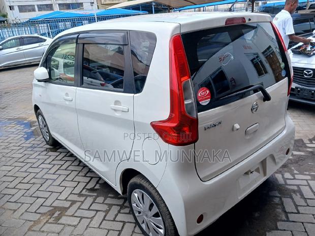 Nissan Dayz Bolero J 2017 Pearl