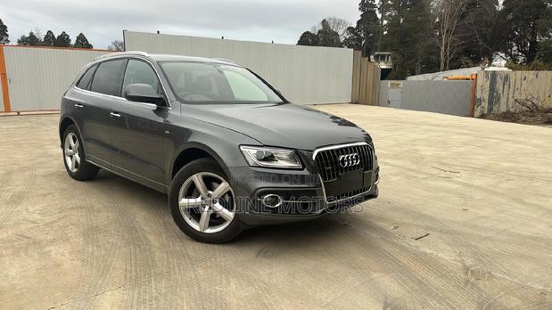 Audi Q5 2.0T Premium AWD quattro 2017 - Used Car Listing