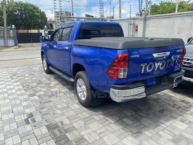 2019 Toyota Hilux Blue: Experience the Ultimate Off-Road Adventure