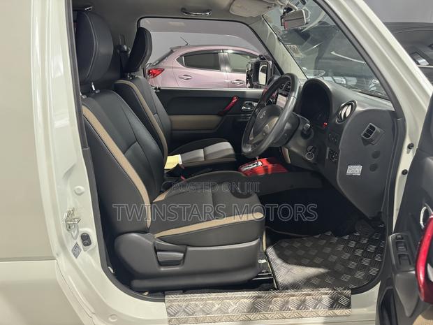 2017 Suzuki Jimny White: Compact Adventure Awaits with this SUV