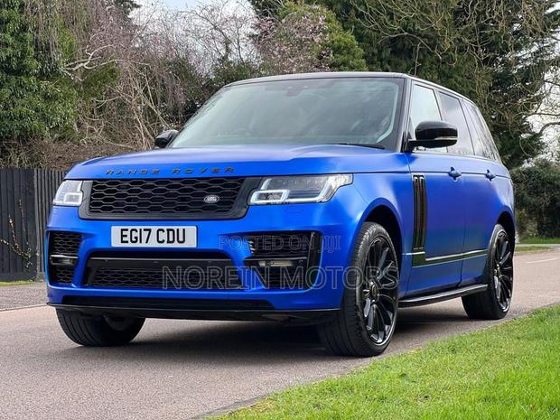 2018 Land Rover Range Rover Vogue Blue: Stylish and Powerful SUV