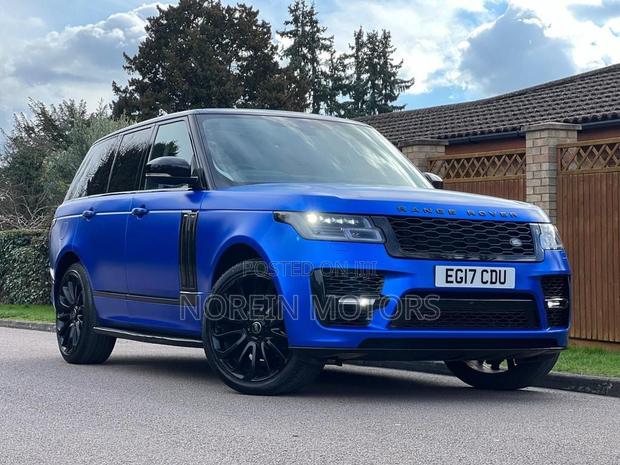 2018 Land Rover Range Rover Vogue Blue: Stylish and Powerful SUV