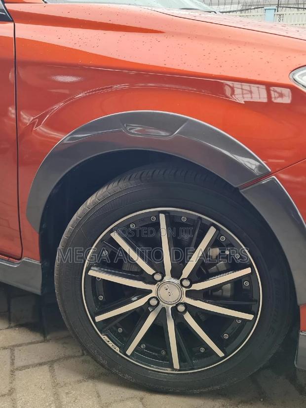 Toyota Corolla Fielder 2018 Orange