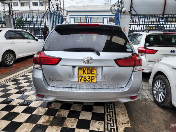 2015 Toyota Corolla Fielder Silver - Affordable Luxury