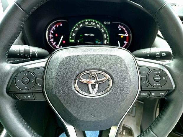 2020 Toyota RAV4 in Black - Modern and Powerful