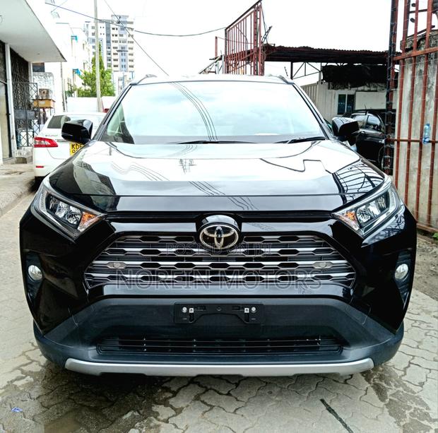 2020 Toyota RAV4 in Black - Modern and Powerful