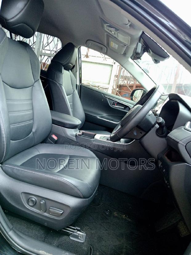 2020 Toyota RAV4 in Black - Modern and Powerful