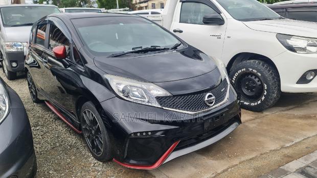 Nissan Note Black - 2017 Compact Car with Style and Efficiency