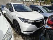 2018 Honda Vezel 1.5 Hybrid 4WD White - Impeccable Condition for sale