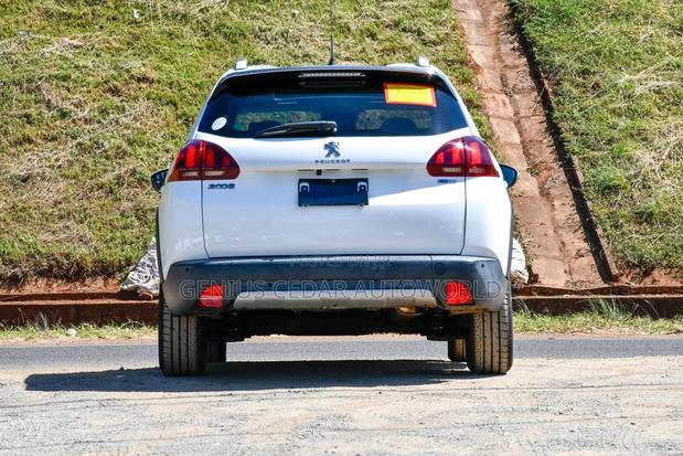 2018 Peugeot 2008 Pearl: Modern SUV for the Discerning Driver