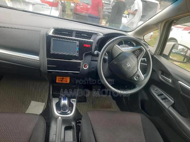 2017 Honda Fit LX White - Quality Compact Vehicle