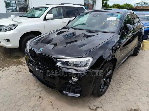 BMW X4 2017 Black - Stylish Adventure Vehicle