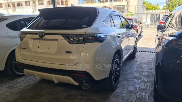 2017 Toyota Harrier White SUV - Luxury Vehicle for Sale