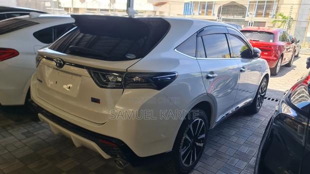 2017 Toyota Harrier White SUV - Luxury Vehicle for Sale