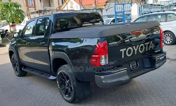 2017 Black Toyota Hilux: Iconic Design, Unrivaled Performance