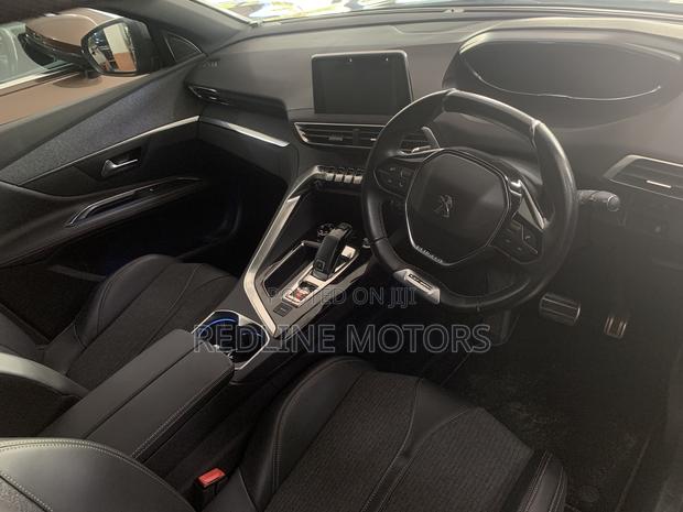 2018 Peugeot 3008 Brown: Stylish SUV Awaits