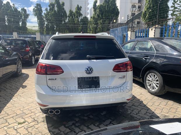 2016 Volkswagen Golf TSI S - White 4-Door Hatchback