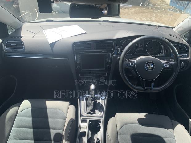 2016 Volkswagen Golf TSI S - White 4-Door Hatchback