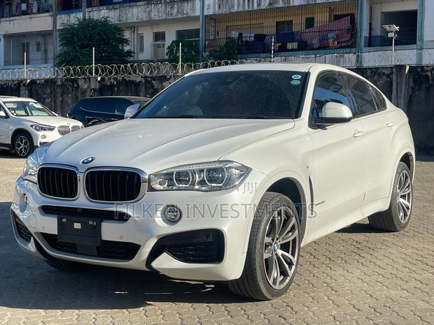 2018 BMW X6 in White - High-Performance SUV
