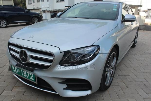 Mercedes-Benz E200 2016 Silver