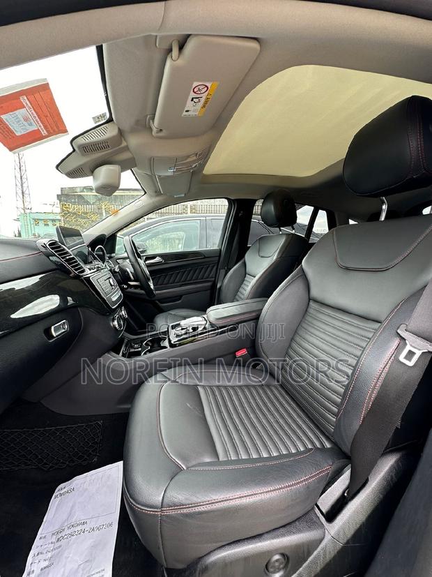 Stylish 2018 Mercedes-Benz GLE-Class Pearl SUV Available