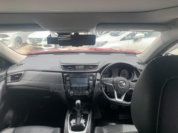 2018 Nissan X-Trail 2.0 Petrol AWD - Used - Red Color