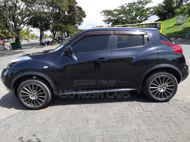 2012 Black Nissan Juke: Pre-Owned Compact SUV for Sale