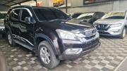 Gray Isuzu MU-X 2017: Off-Road Capability and Style for sale