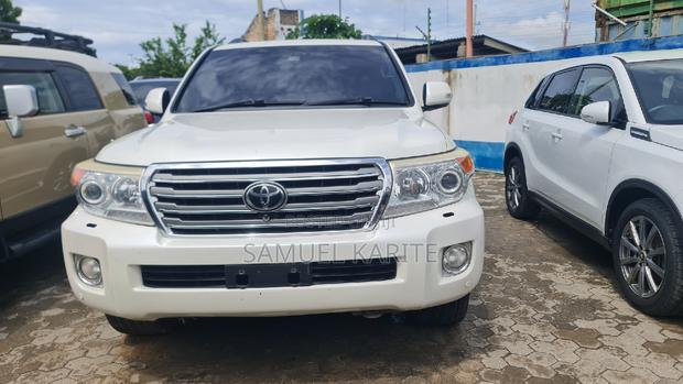 2014 Toyota Land Cruiser White - Premium Used SUV Experience