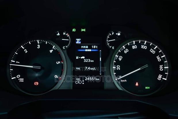 Gray Toyota Land Cruiser Prado 2.8 2018 - High-End