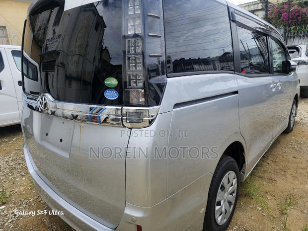 2016 Toyota Voxy Silver - Comfortable and Efficient MPV