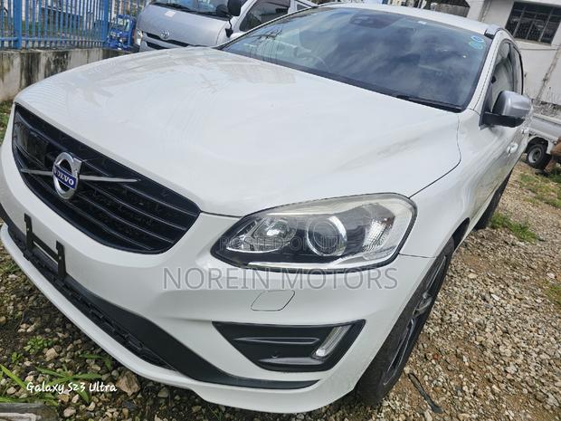 2017 Volvo XC60 in Pearl - Sophisticated SUV for Sale