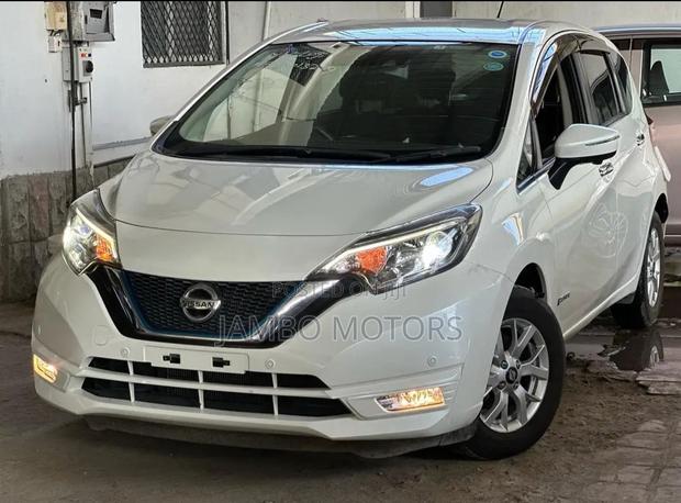 2017 Nissan Note 1.2 Hybrid in White: A Smart, Stylish, and Economical Choice!