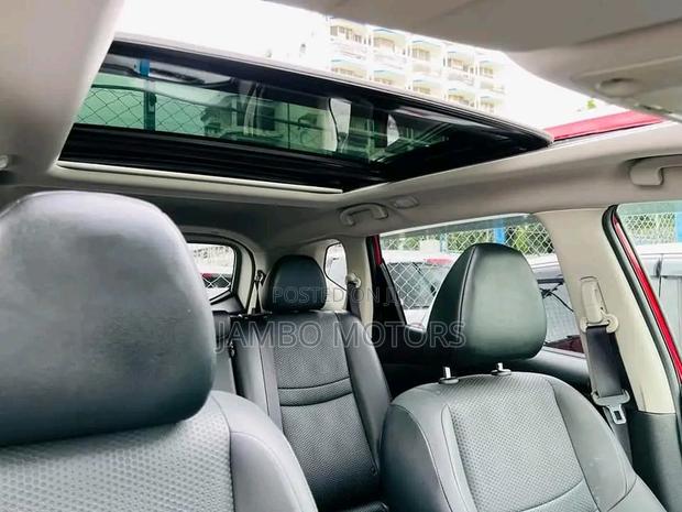 Nissan X-Trail 2017 2.0 Petrol FWD Red