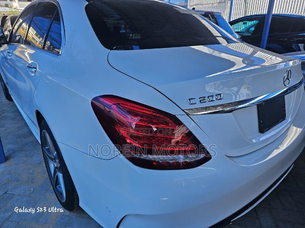 Mercedes-Benz C200 2018 Pearl Edition - Experience the Ultimate Drive