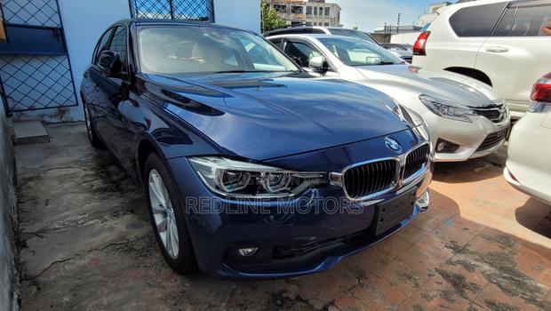 Pre-owned 2017 BMW 318i Sports Wagon in Blue