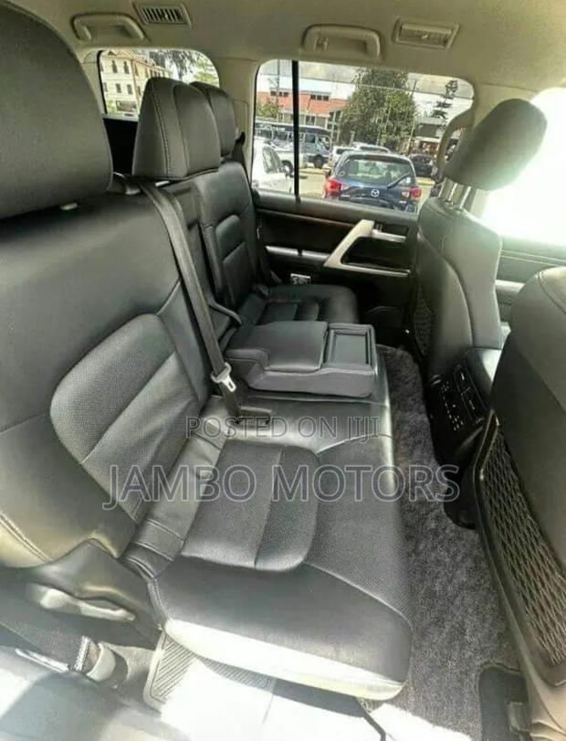 2017 Used Toyota Land Cruiser 4.6 V8 ZX - White