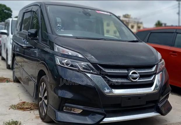 2017 Nissan Serena Black: Affordable Luxury Minivan