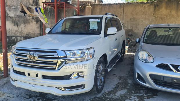 2018 Land Cruiser in White by Toyota - Ultimate Off-Road and City Vehicle