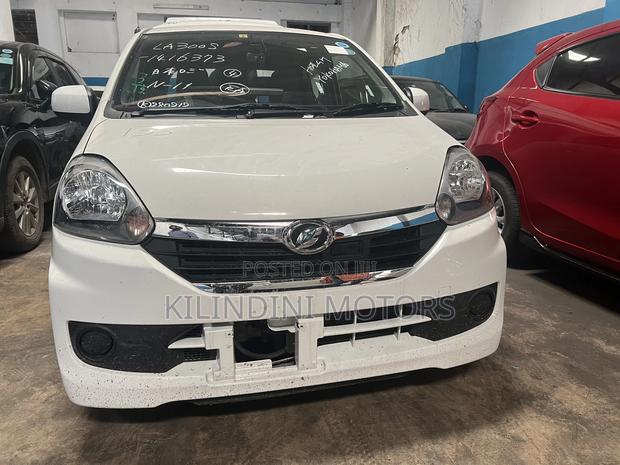 Daihatsu Mira 2017 White