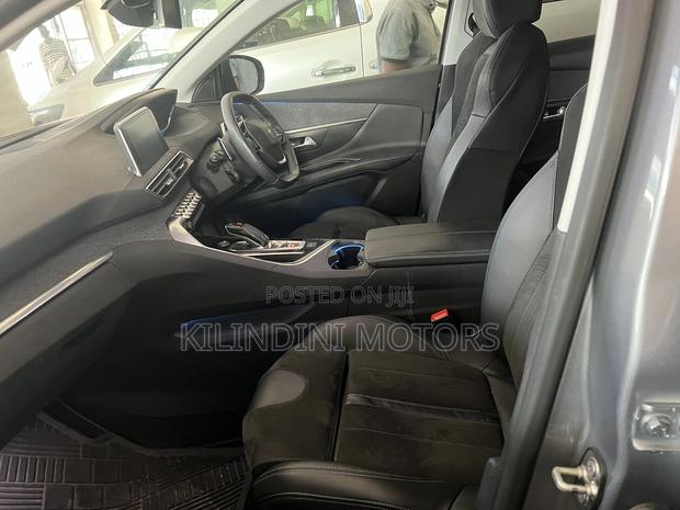 Peugeot 3008 2017 Silver
