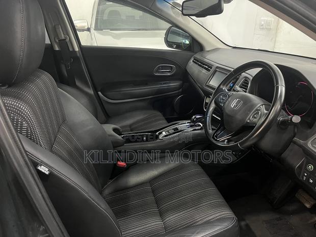 Honda Vezel 2017 Green