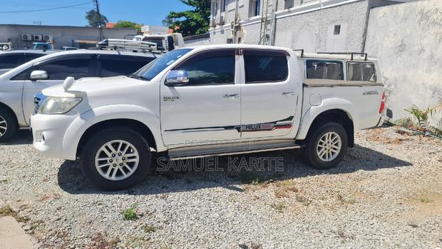 2015 Toyota Hilux in White: Rugged Elegance and Performance